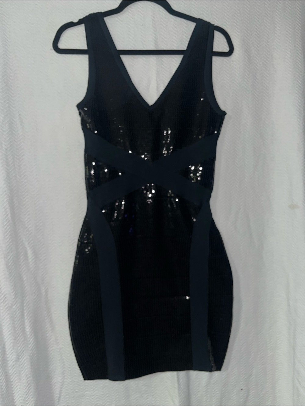 bebe Black Sequin V‑Neck Bodycon Mini Dress